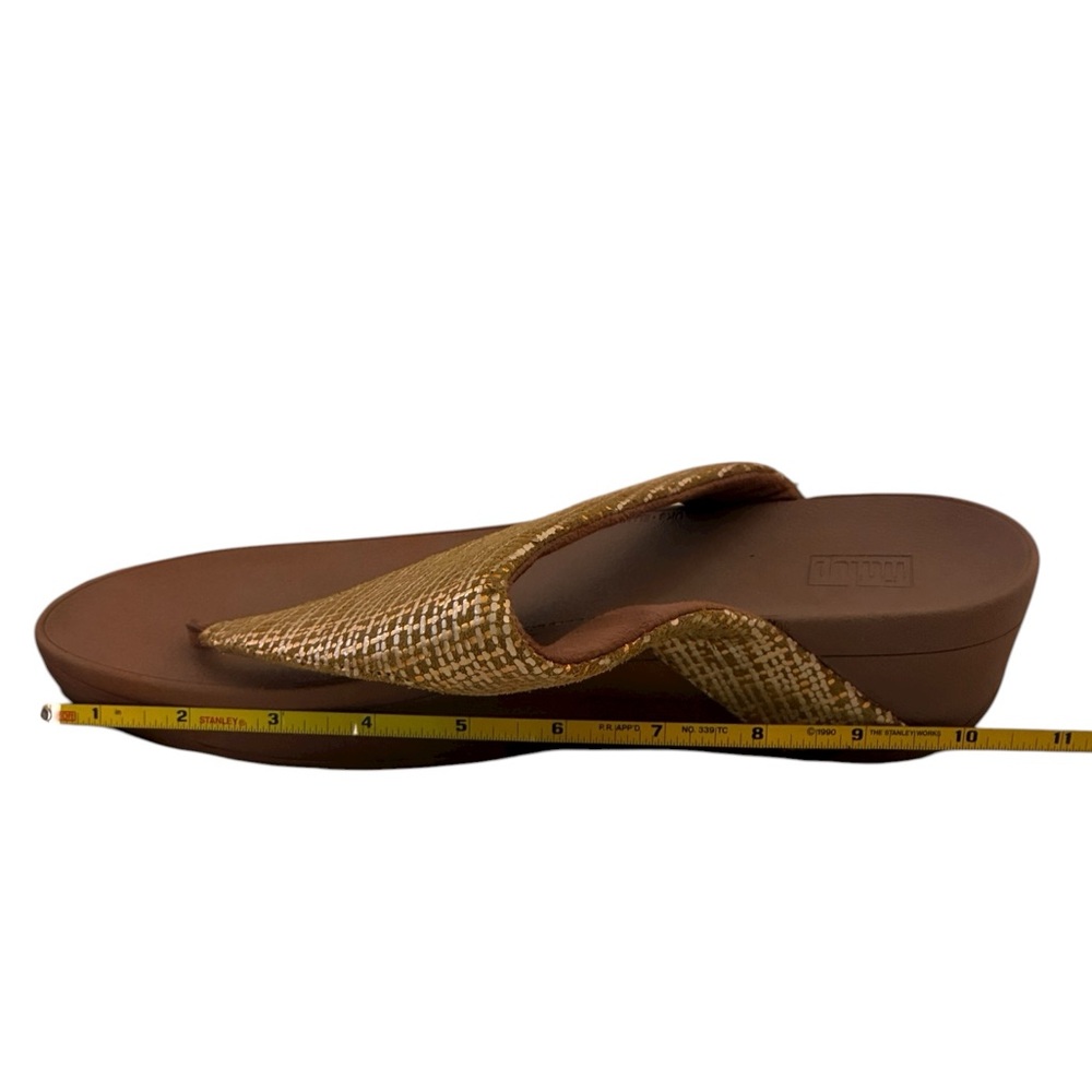 Fitflop | Lottie chain print in baked yellow wedge flip flop sandals - Picture 10 of 10